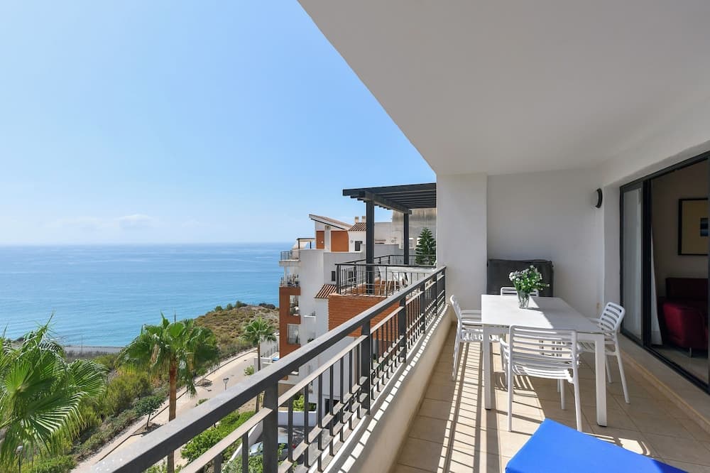 Olée Nerja Holiday Rentals main