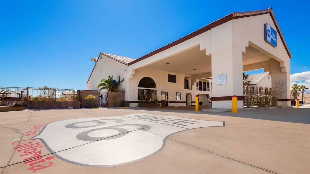 Best Western Colorado River Inn main