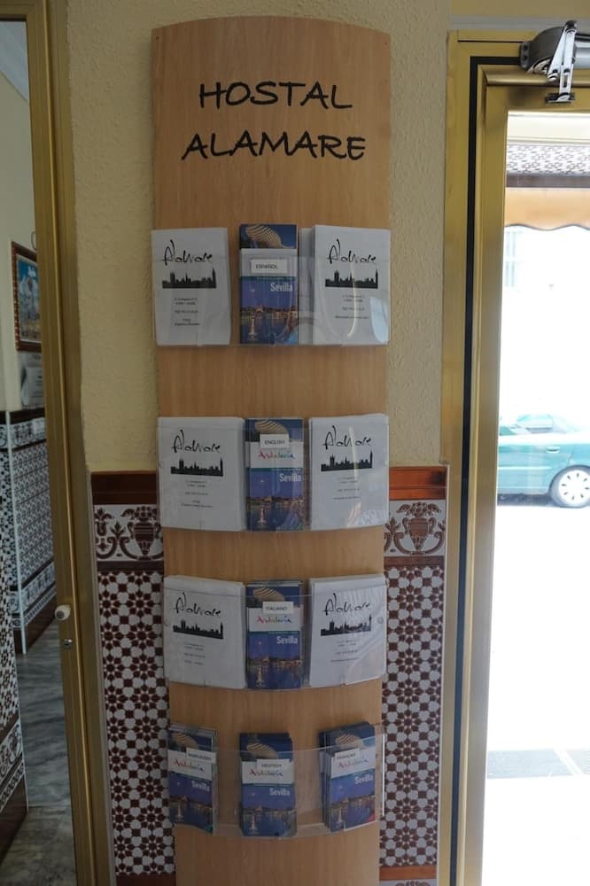 Hostal Alamare main