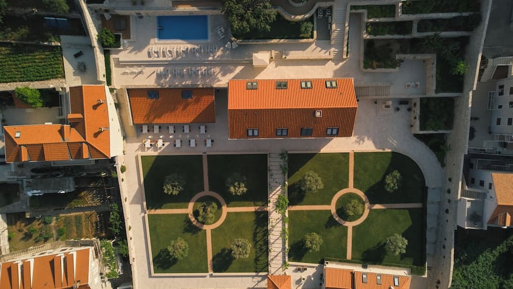 Palace Natali main