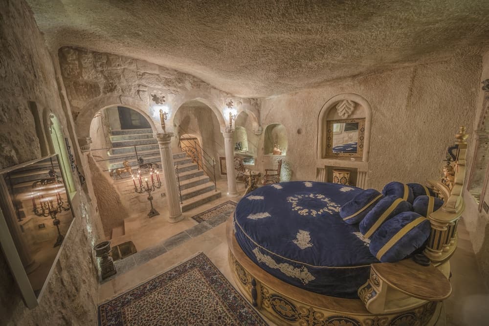 Elika Cave Suites Hotel & Spa main