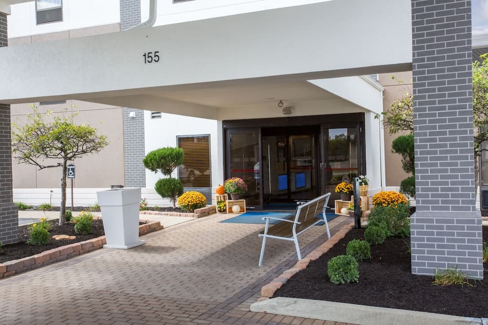 Holiday Inn Express Wilmington main