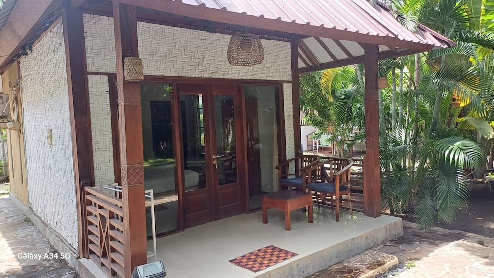 Si Pitung Village main