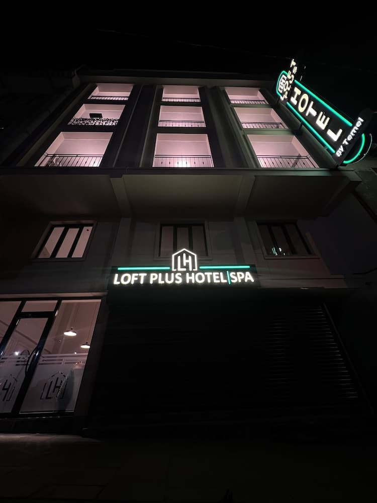 Loft Plus Hotel main