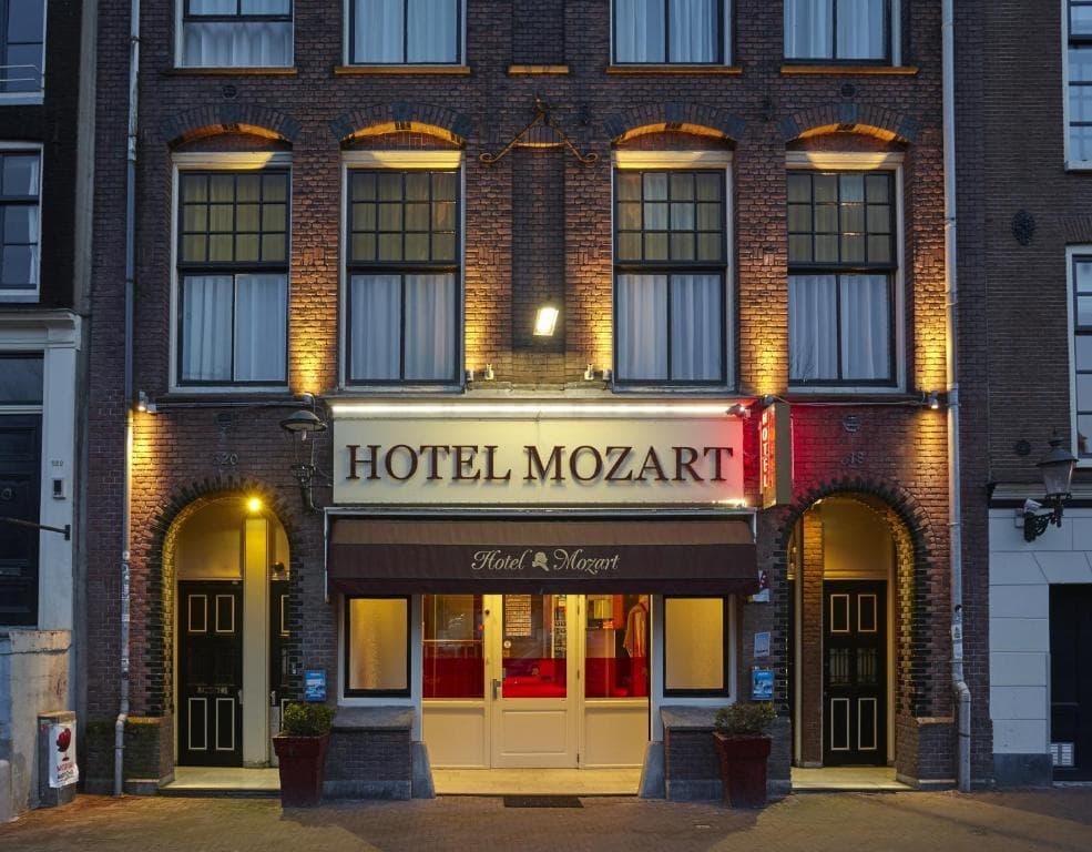 Hotel Mozart main