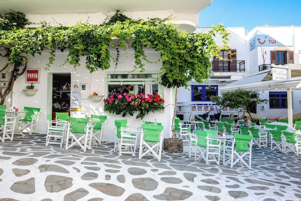 Arco Naxos Luxury Apartments main