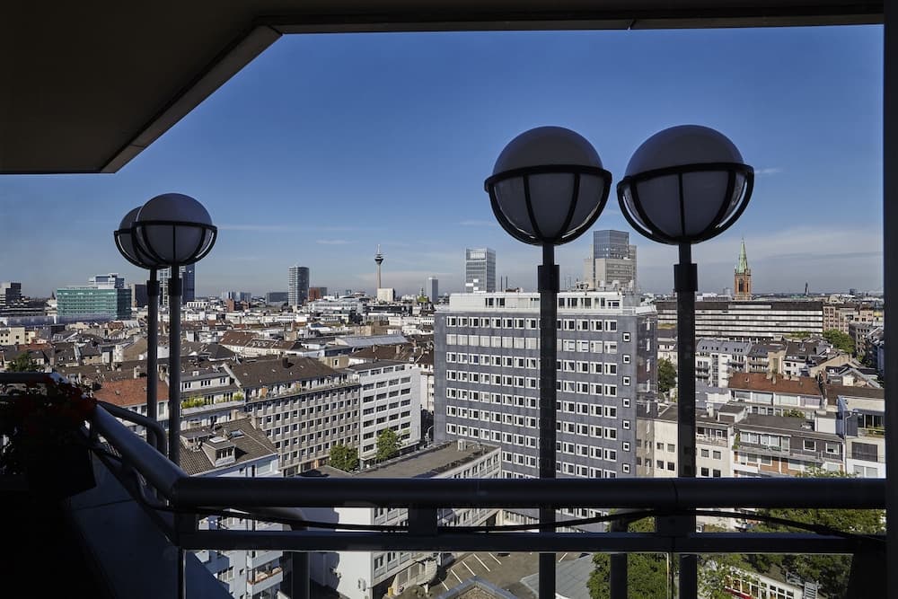 Clayton Hotel Düsseldorf main