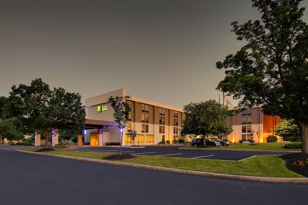 Holiday Inn Express Voorhees - Mt. Laurel main