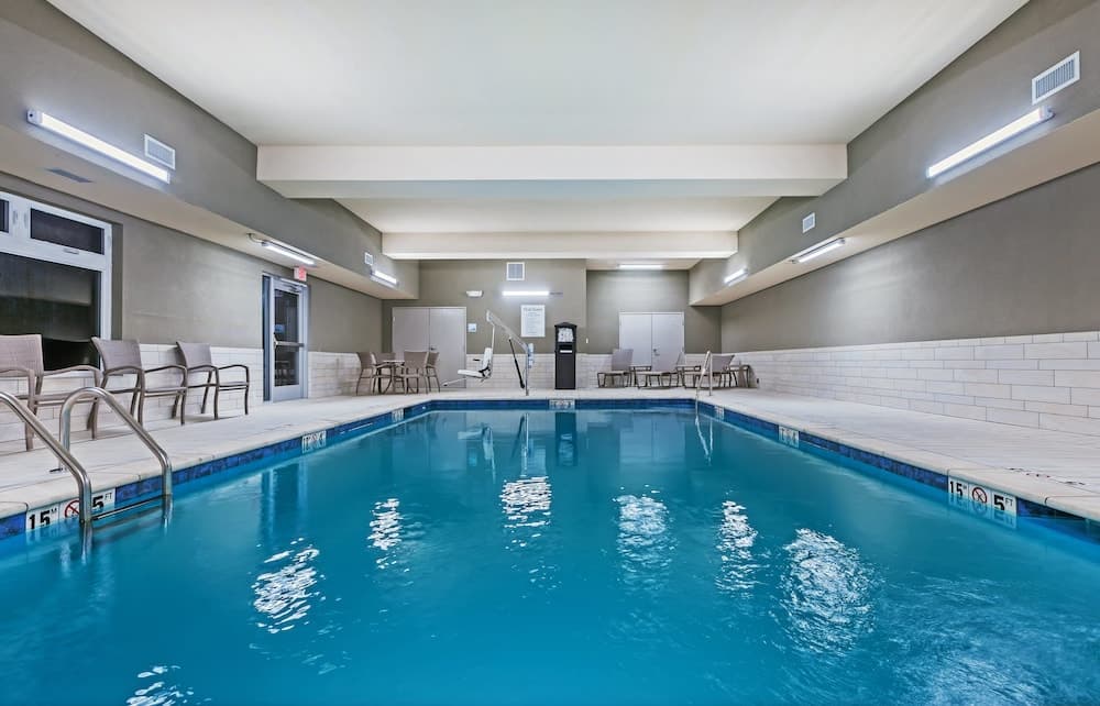 Holiday Inn Express And Suites Coffeyville main