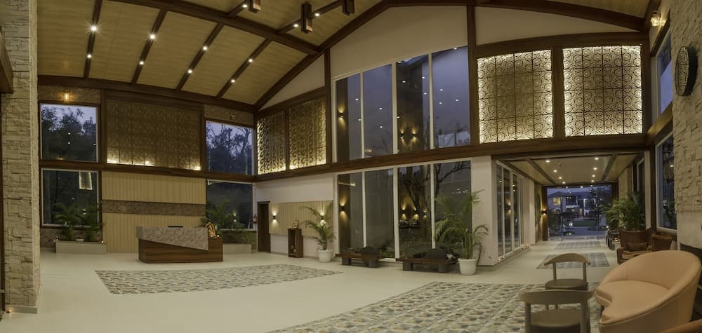 Merak Resort Corbett main