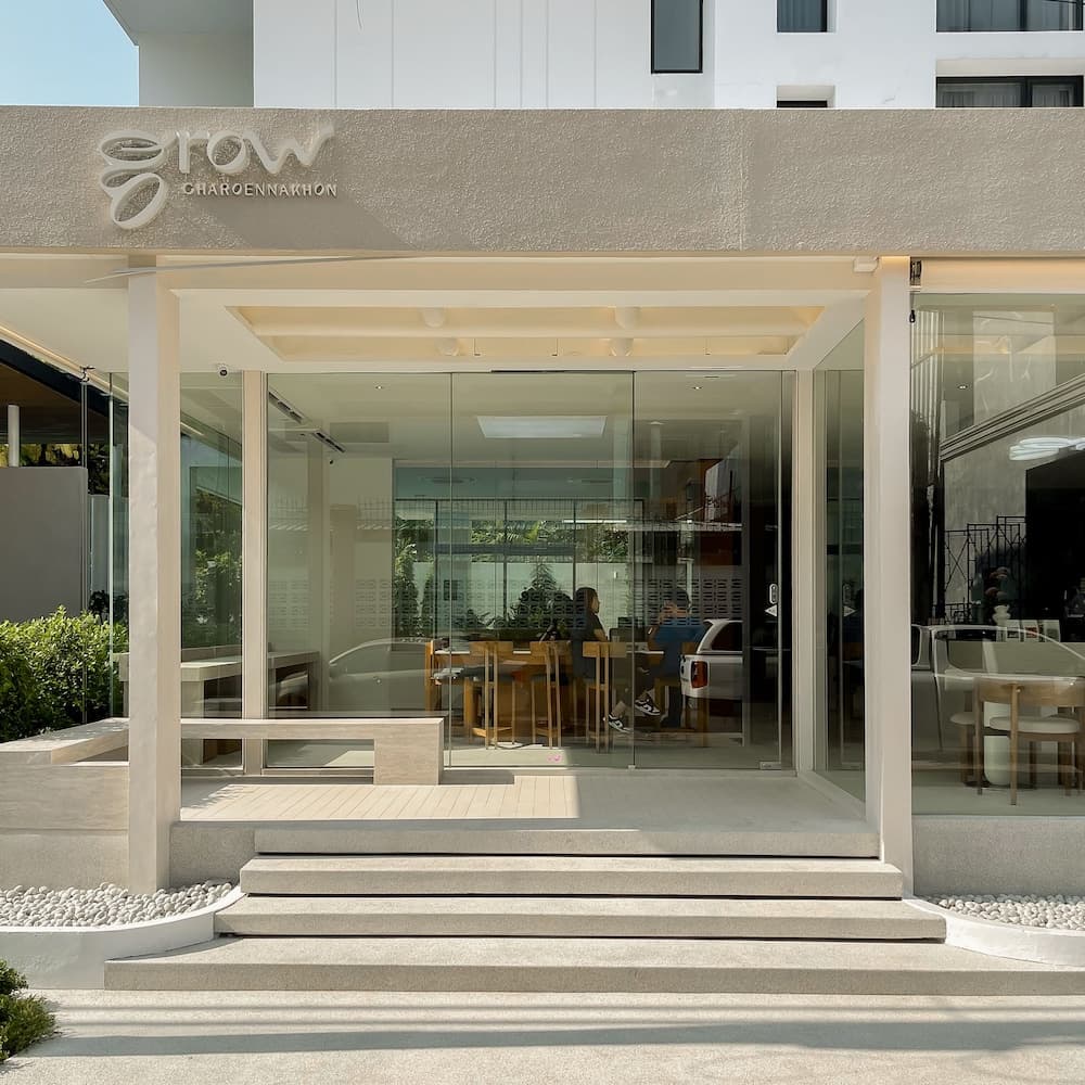 Saan Hotel Sathorn main