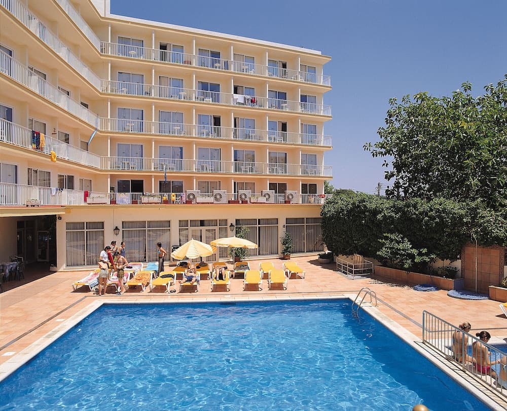 Hotel Linda main
