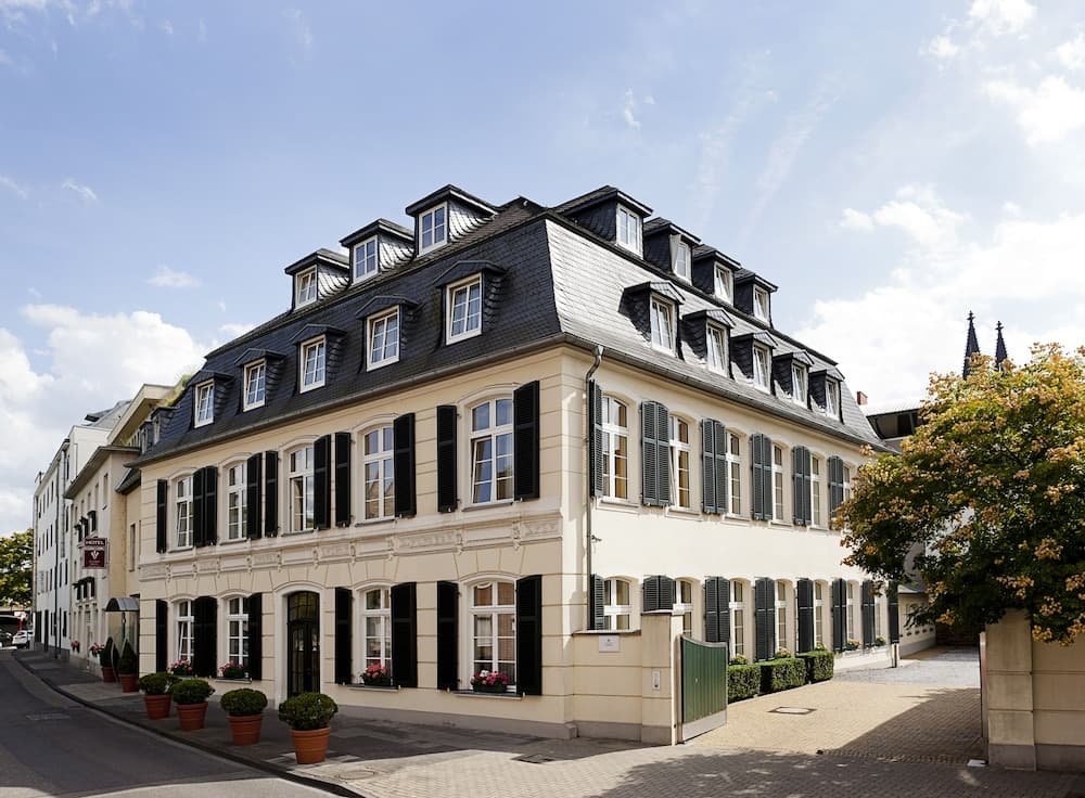Classic Hotel Harmonie main