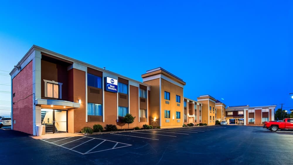 Best Western The Inn at Rochester Airport main
