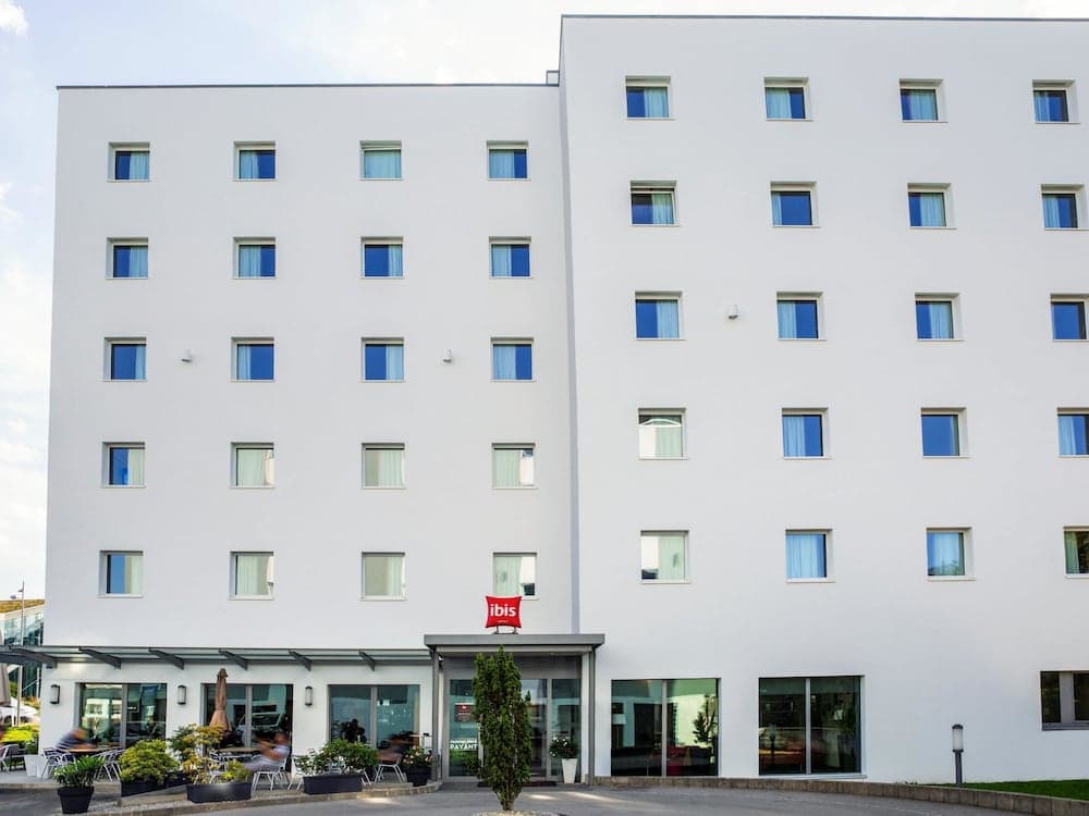 Ibis Fribourg main
