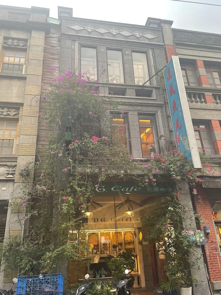 Dg Hotel main