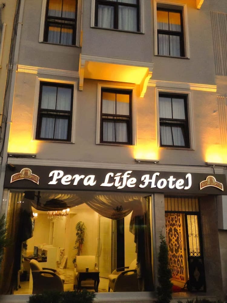 Pera Life Hotel main