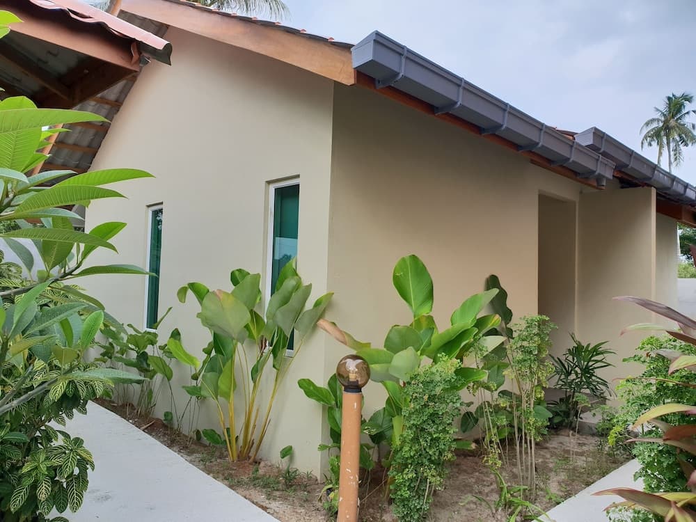 Chenang Inn main