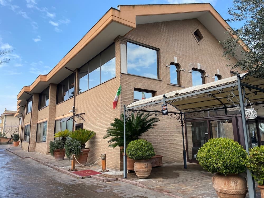 Euro House Inn Airport main