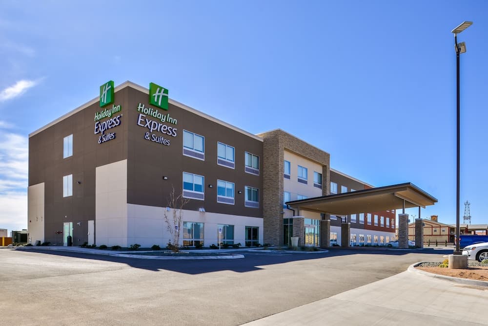 Holiday Inn Express And Suites Van Horn main