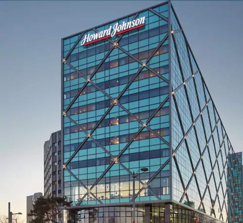 Howard Johnson by Wyndham Incheon Airport main