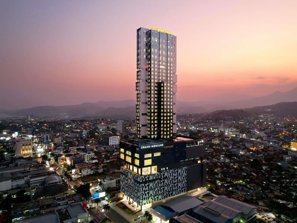 Grand Mercure Lampung main