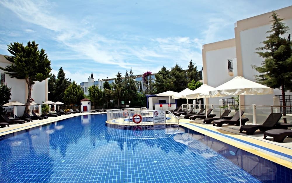 Serpina Hotel - Adults Only main