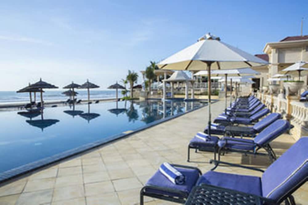 The Imperial Hotel Vung Tau main