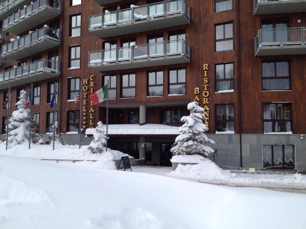 Hotel Cristallo main