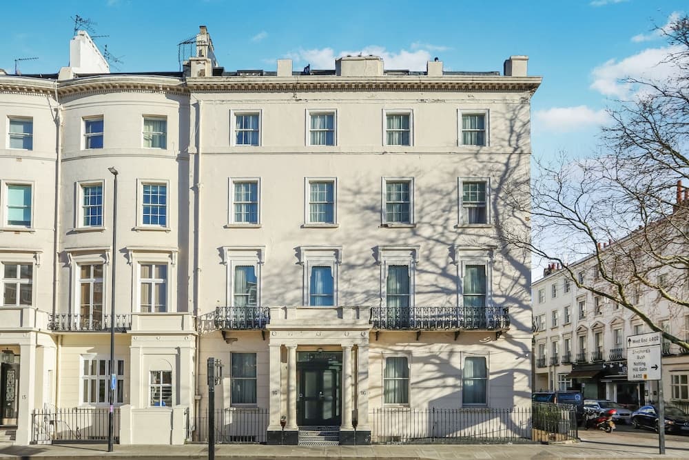 Assaha Hyde Park Apartments