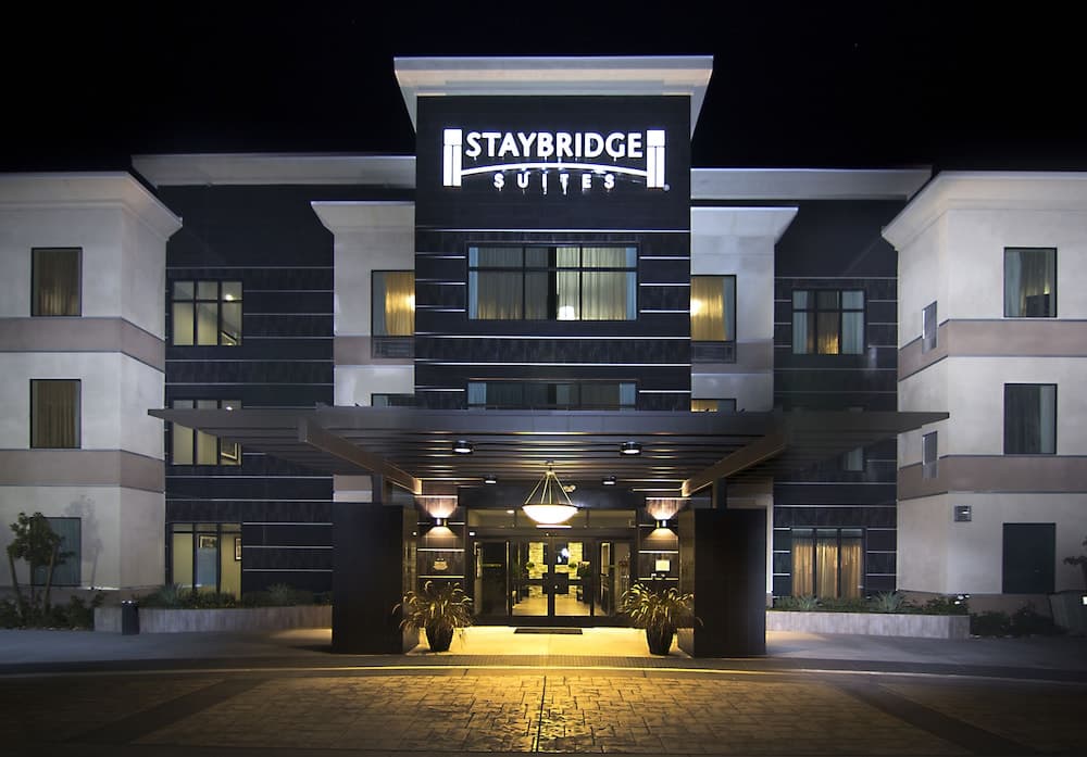 Staybridge Suites Carlsbad - San Diego main