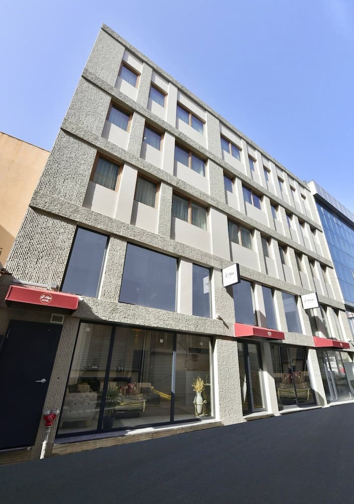 G-Han Hotel main