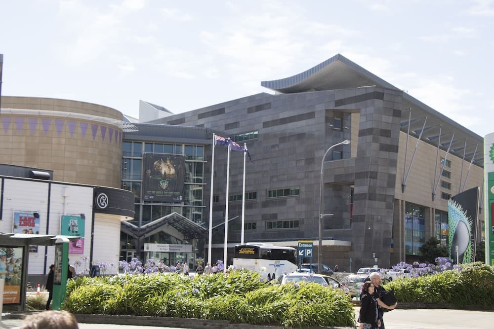Mercure Wellington Central City Hotel & Apartments main