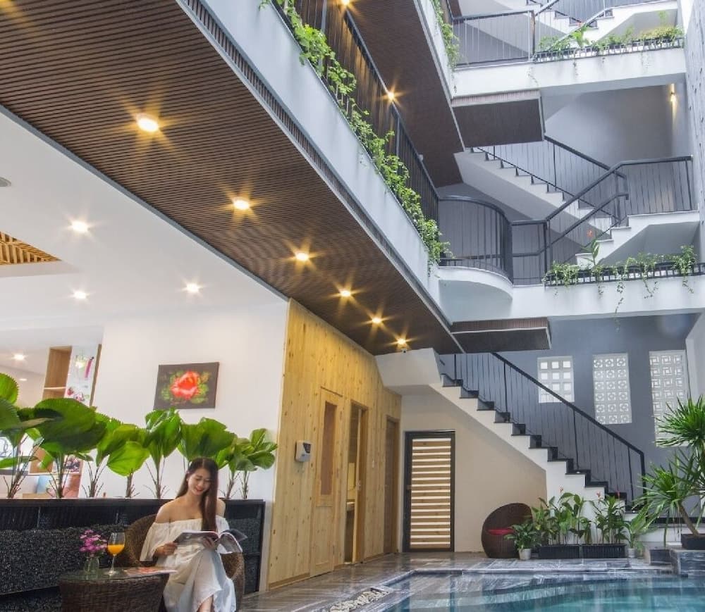 King House Villa Hotel main
