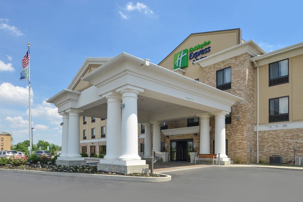 Holiday Inn Express And Suites Greenfield main