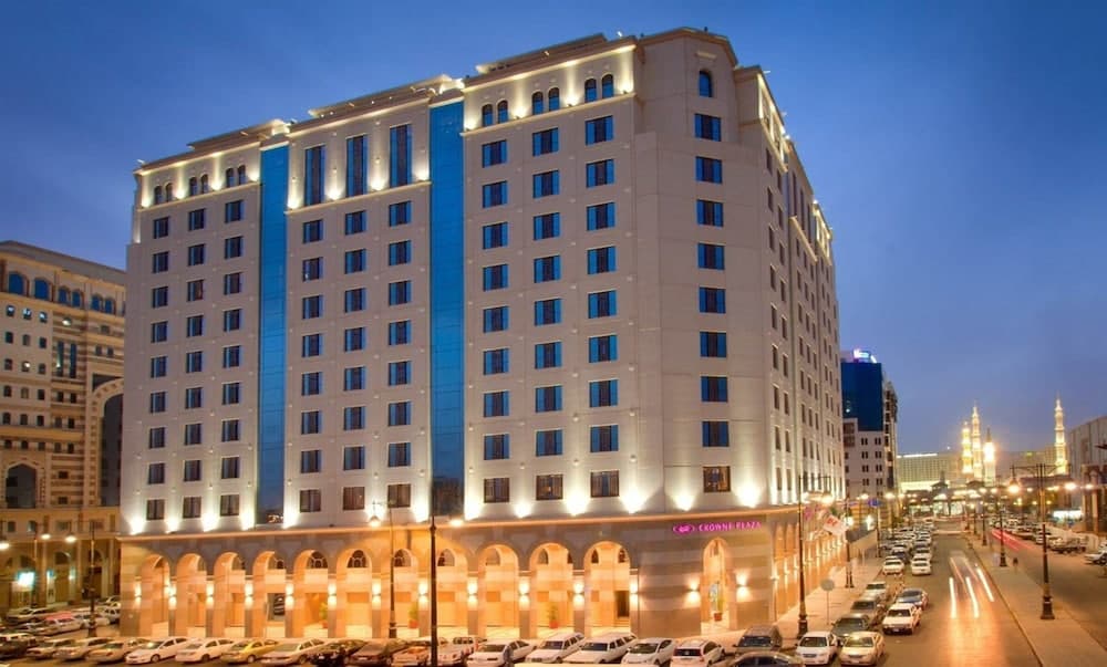Crowne Plaza Madinah main