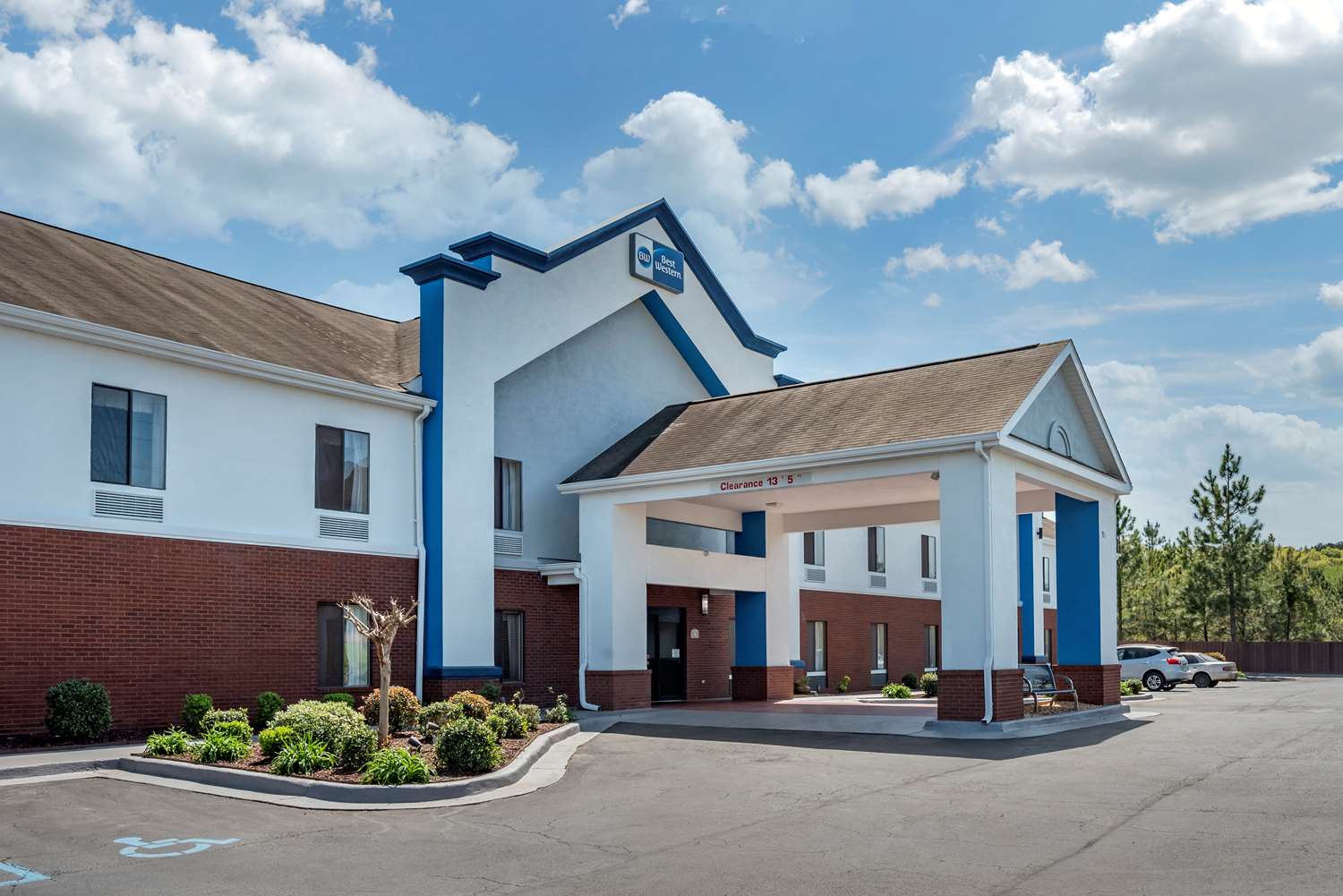 Best Western Troy Inn main