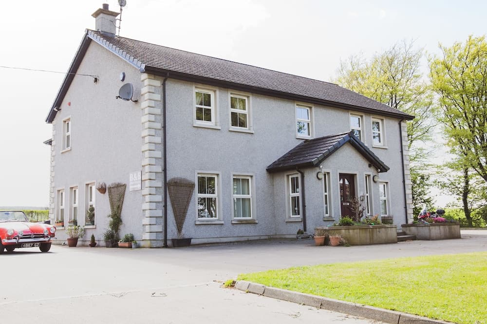 Groarty House Manor main
