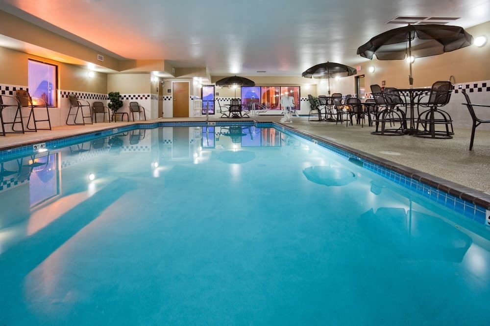 Hampton Inn Mitchell main