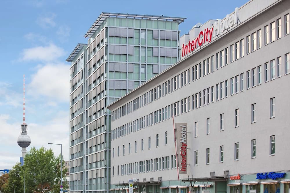 IntercityHotel Berlin Ostbahnhof main