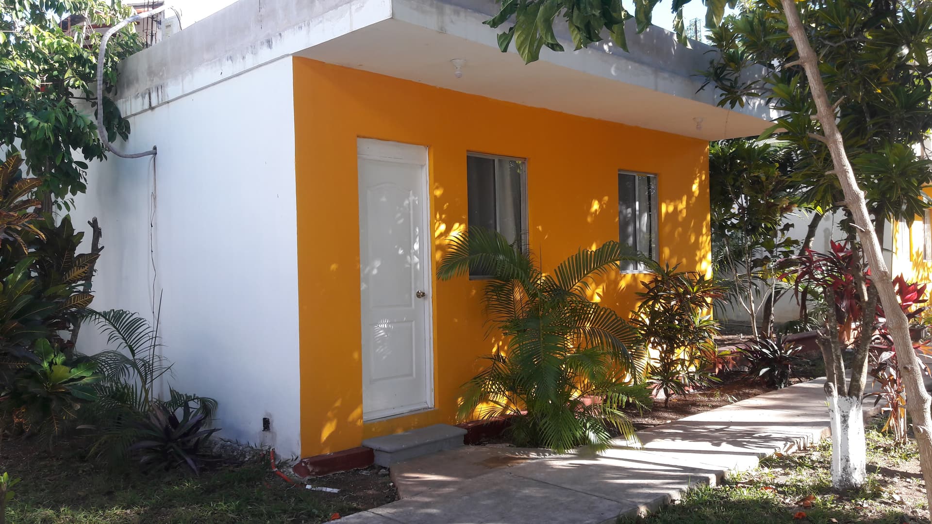 Mansion Giahn Bed & Breakfast main