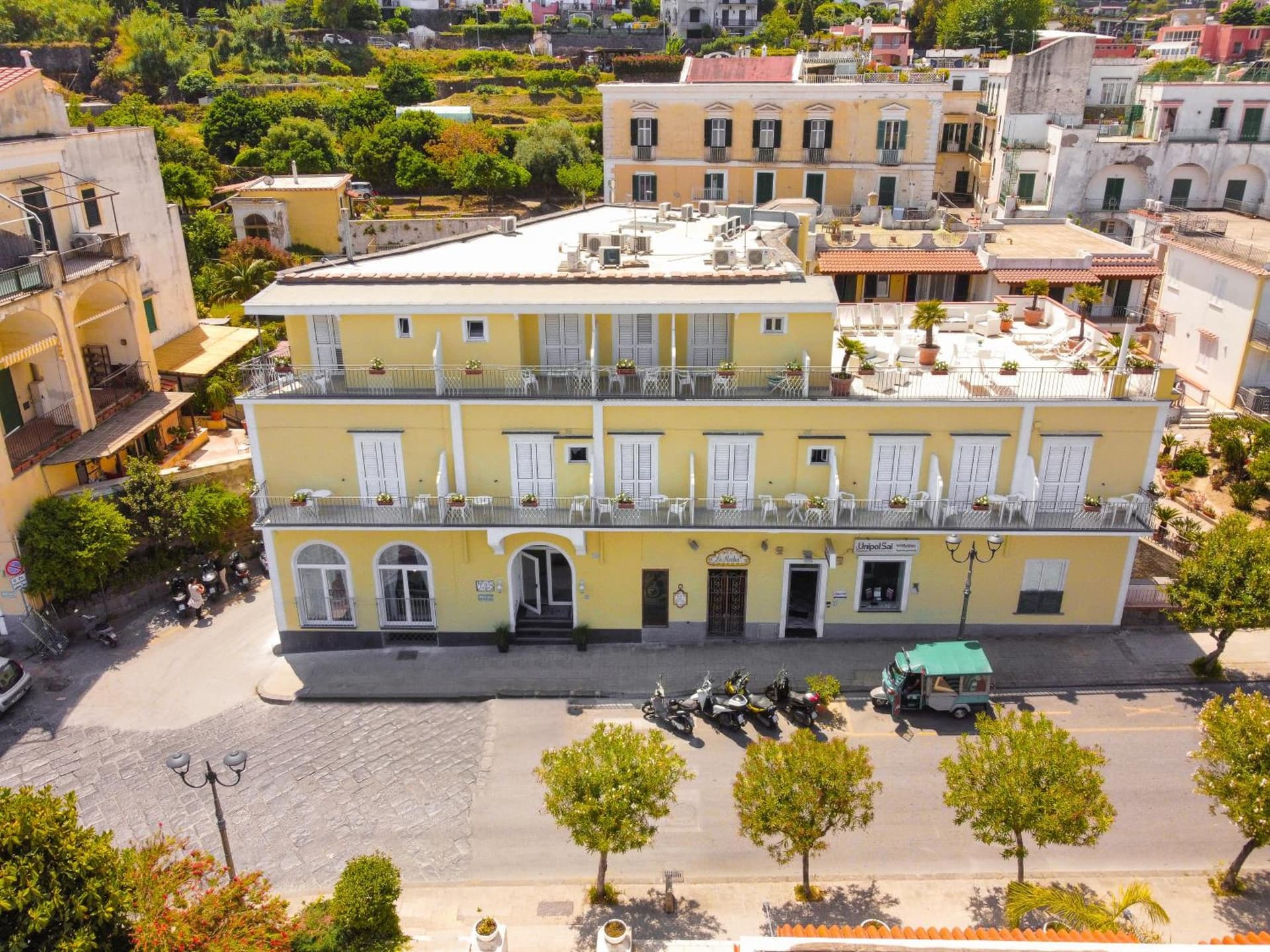 Hotel Noris