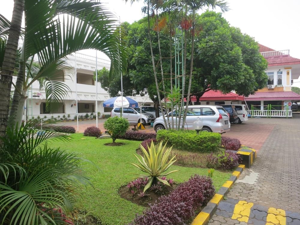 Hotel Pelangi Malang main