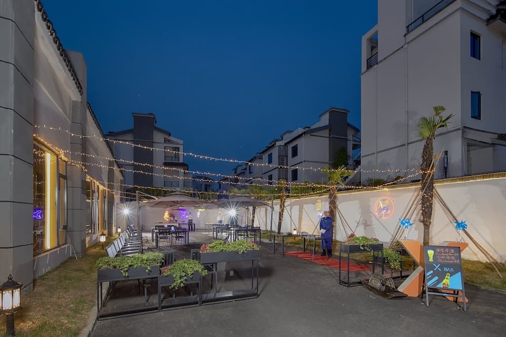 Holiday Inn Express Suzhou Zhouzhuang Ancient Town main
