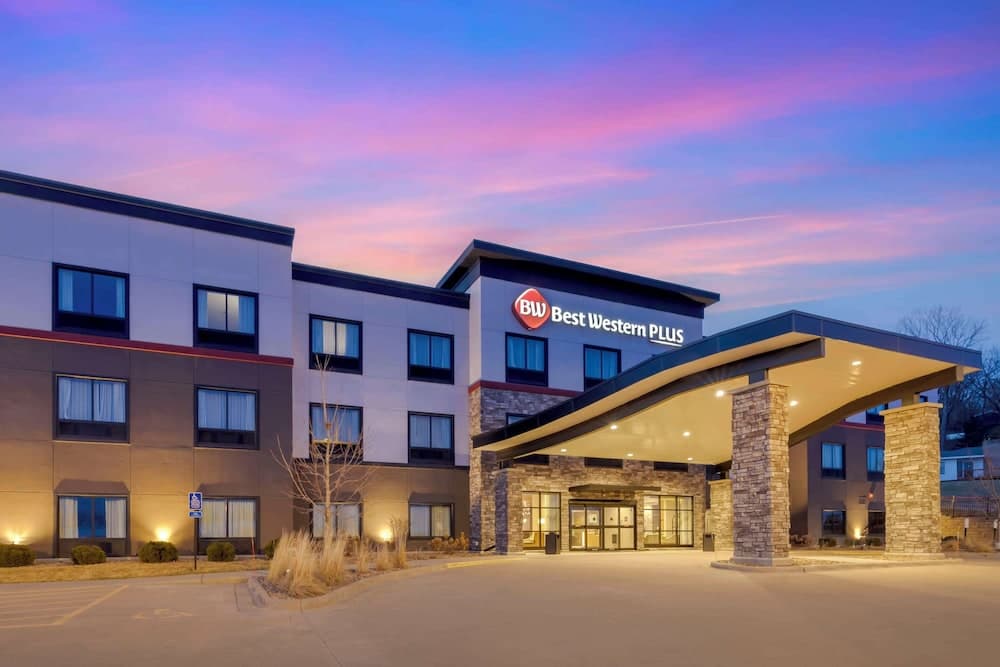Best Western Plus Lacrescent / Lacrosse main