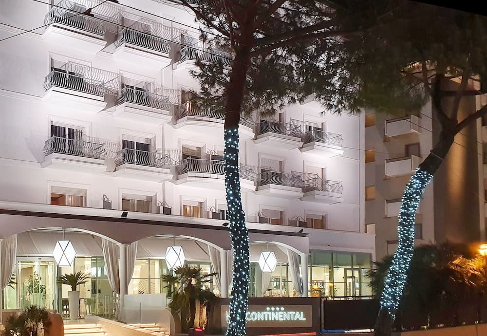 Continental Family Hotel main
