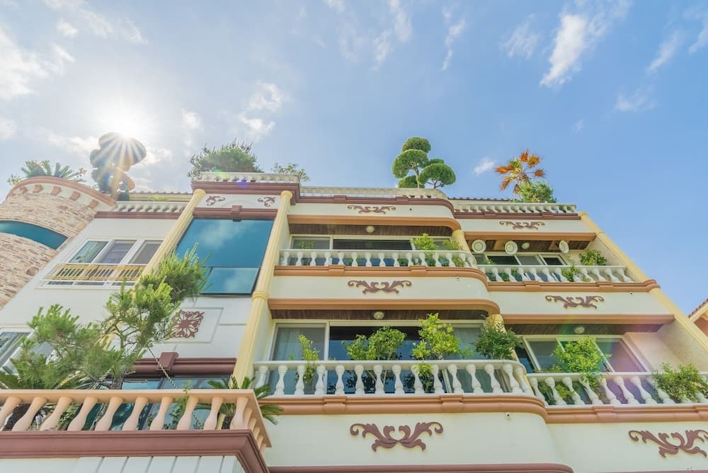 Nine Resort main