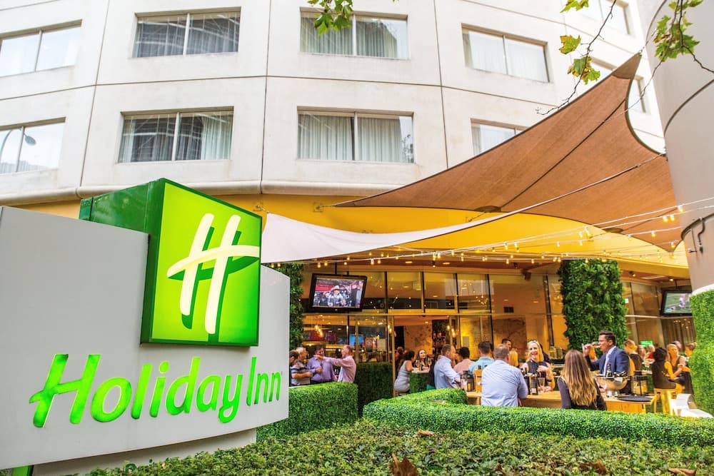Holiday Inn Potts Point main