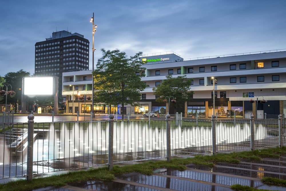 Holiday Inn Express Middlesbrough main