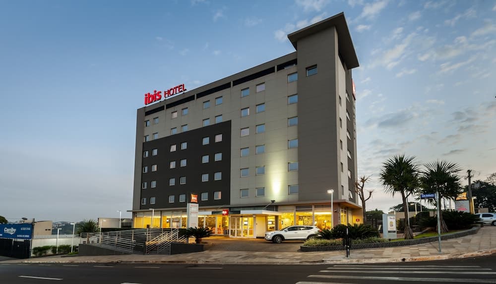 Ibis Ourinhos main